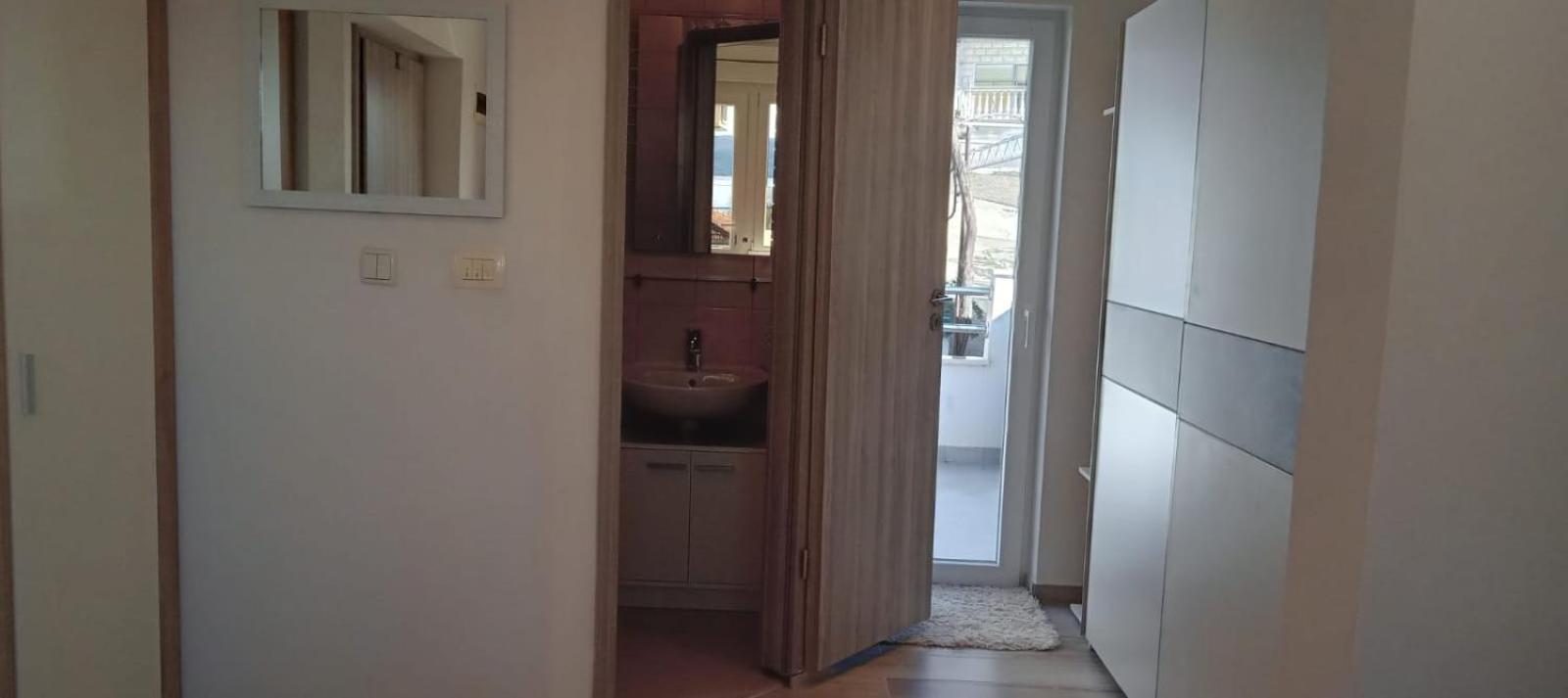 Apartment Biskupovic Dugi Rat Extérieur photo